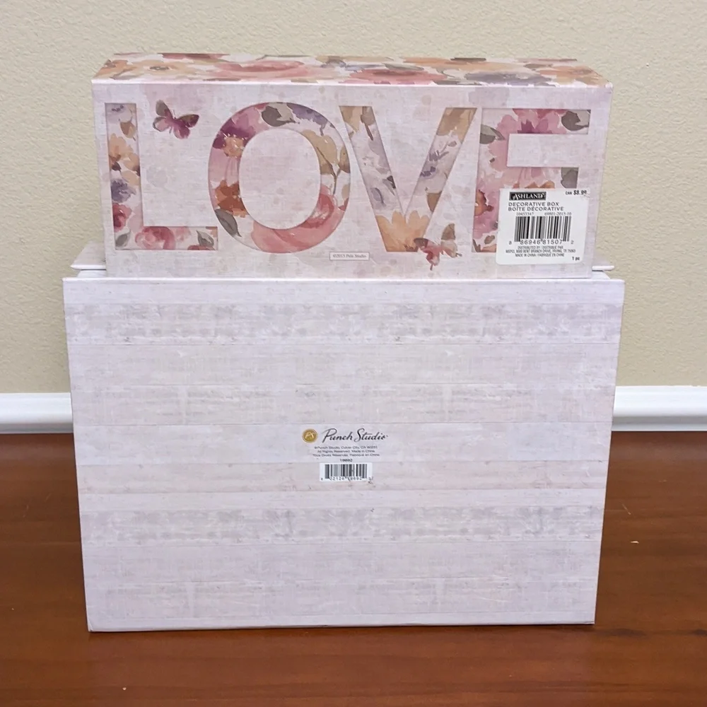 Floral and Gold Love Decorative Boxes Magnetic Closure Valentine's Day Gift